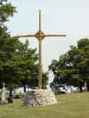 HC Cemetary cross 1.jpg (72133 bytes)